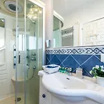 Tiphareth Pensionat Marbella
