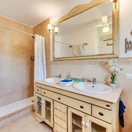 Tiphareth ゲストハウス